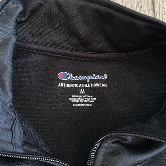 BOYS CHAMPION JACKET LIKE NEW SIZE MEDIUM 8 - Picture 4 of 4